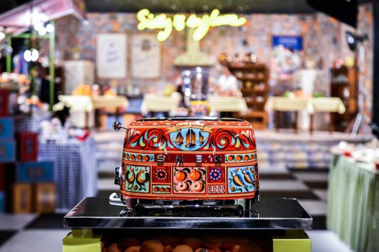 Dolce Gabbana e Smeg ancora insieme18giugno17 1