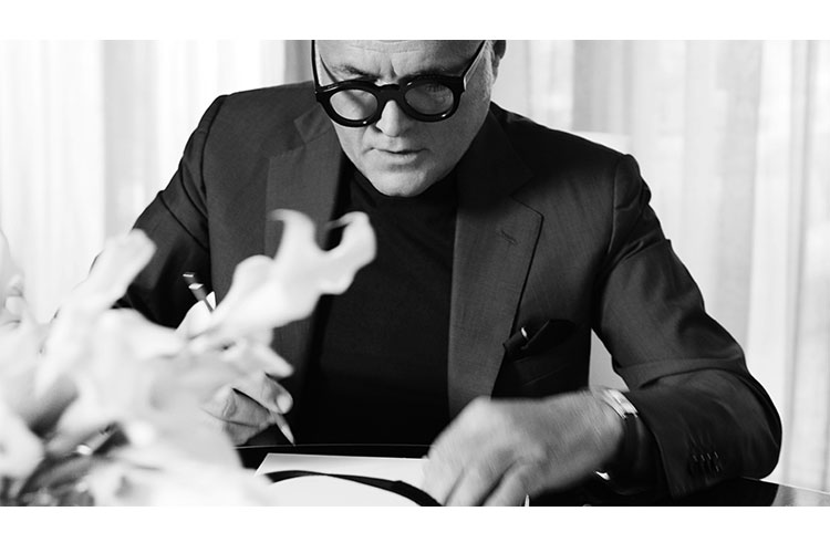 Giuseppe Zanotti vince il premio Creatori di Valore ai China Awards 2dic16 2