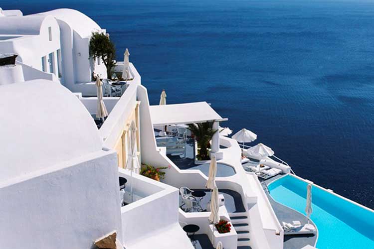 Hotel Katikies in Santorini magic blue 5 8 17 1