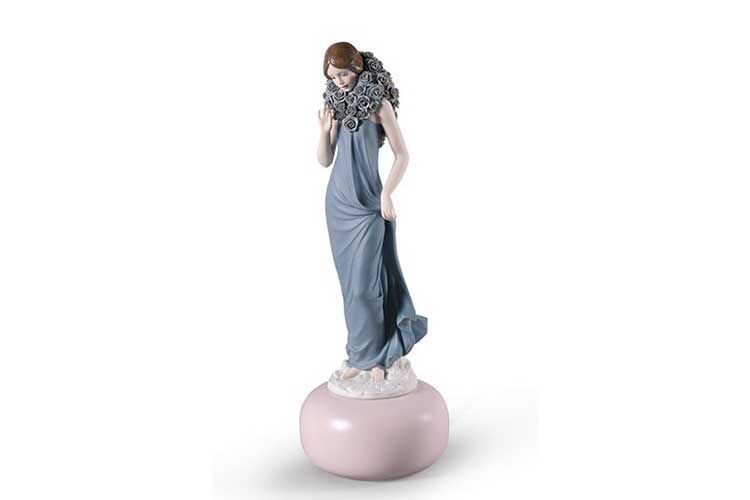 Lladro The Haute Allure collection 3